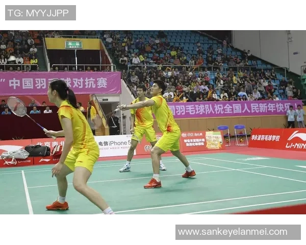 南京羽毛球队在亚运会中的团队协作展现出卓越实力与默契配合